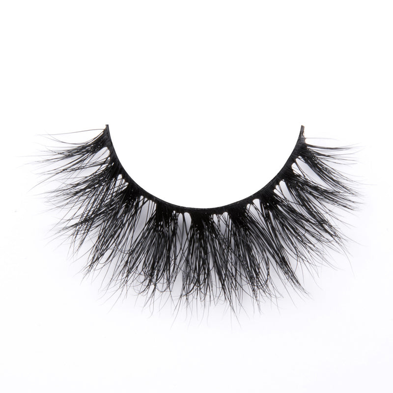 Dee Mink Lashes